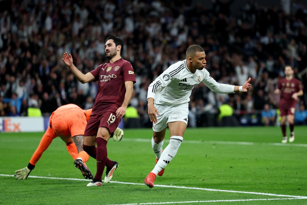 并在关键时 并在关键时